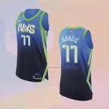 Camiseta Dallas Mavericks Luka Doncic NO 77 Ciudad Autentico Azul